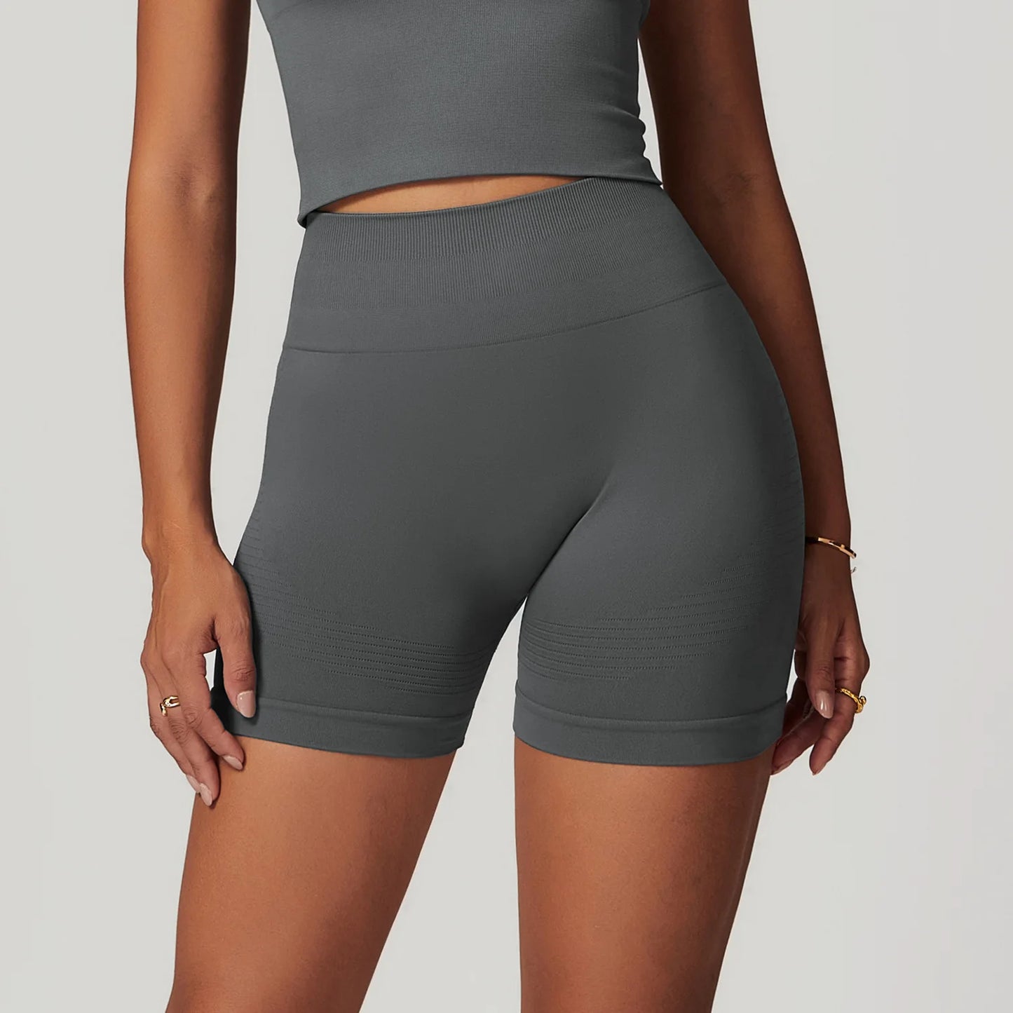 LuxeLift™ Curve Scrunch Shorts