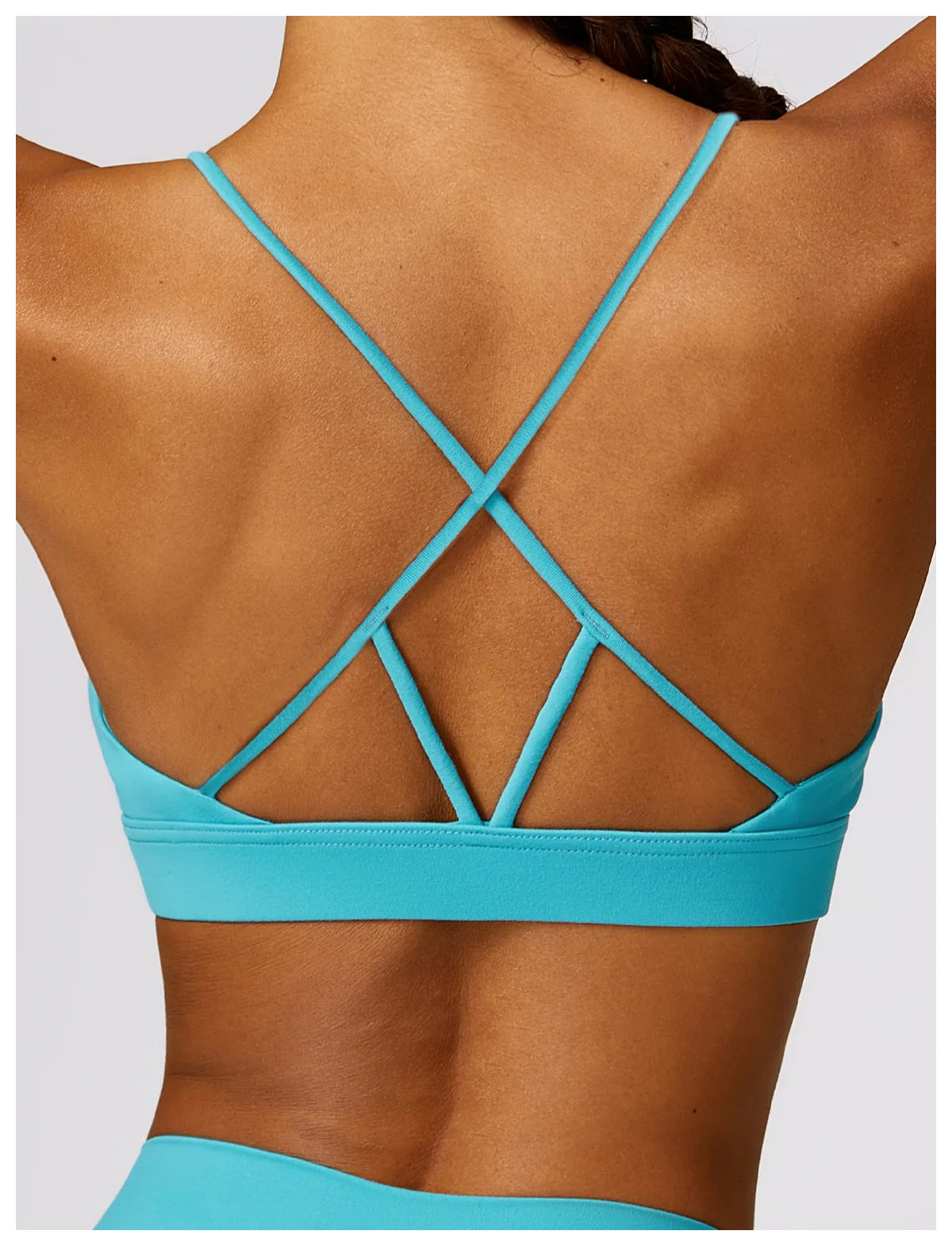 LuxeLift™ Cross Back Sports Bra