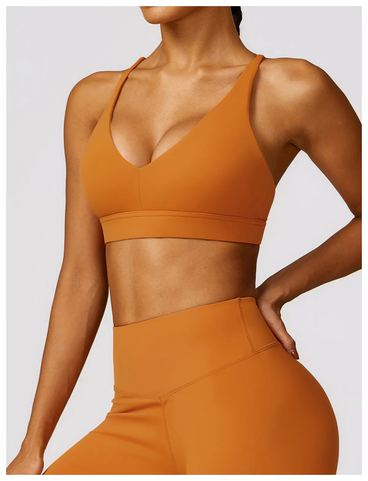 LuxeLift™ Cross Back Sports Bra